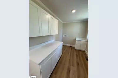 208 Glenwood Avenue, Anderson, SC 29625 - Photo 9