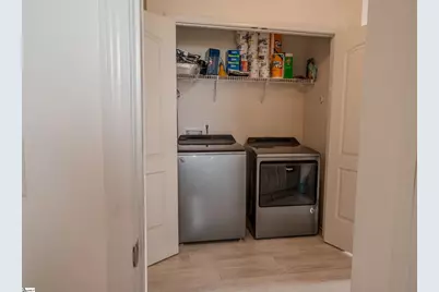 188 Queen Circle, Laurens, SC 29360 - Photo 3