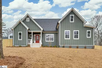 131 Terrace Circle, Simpsonville, SC 29681 - Photo 1