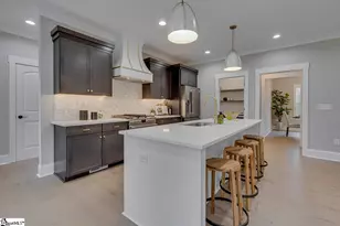 131 Terrace Cir, Simpsonville, SC 29681 - Photo 5