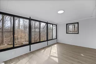 242 Hawk Ln, Fountain Inn, SC 29644 - Photo 9