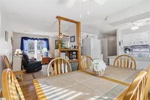 6353 Greenfield Dr, Spartanburg, SC 29303 - Photo 7