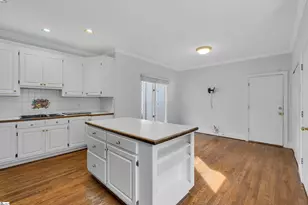 107 Castellan Dr, Greenville, SC 29650 - Photo 9