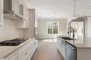 202 Chandler Ct, Easley, SC 29642 - Photo 23