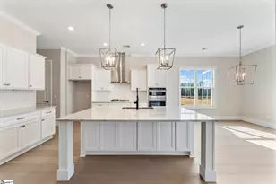 202 Chandler Ct, Easley, SC 29642 - Photo 19