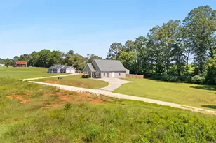 381 Deer Farm Pond Ln, Fair Play, SC 29621 - Photo 41