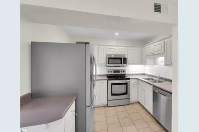 925 Cleveland Street Unit #55, Greenville, SC 29601 - Photo 7