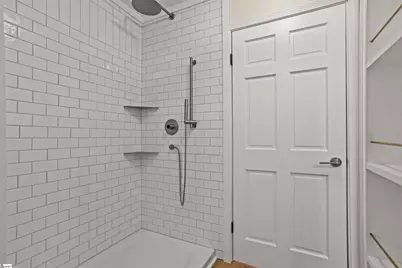 31 Dahlglen Avenue, Greenville, SC 29607 - Photo 9