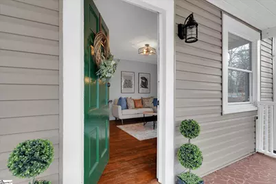 137 S Cleveland Park Drive, Spartanburg, SC 29303 - Photo 3