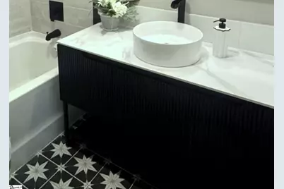 137 S Cleveland Park Drive, Spartanburg, SC 29303 - Photo 11