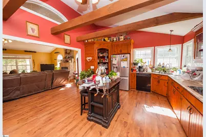 370 Sunset Road, Landrum, SC 29356 - Photo 5