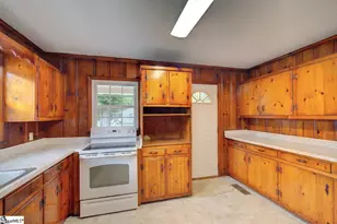 107 Hillside Dr, Anderson, SC 29625 - Photo 13