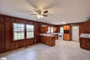 107 Hillside Dr, Anderson, SC 29625 - Photo 9