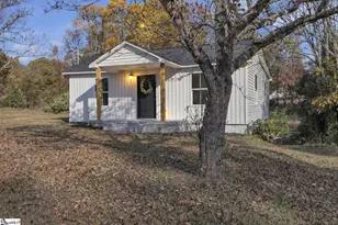 125 Circle Dr, Greer, SC 29651 - Photo 1