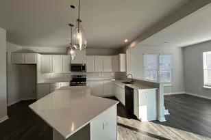 18 Stumphouse St, Greenville, SC 29607 - Photo 9