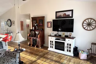 9 Canterbrooke Ct, Fountain Inn, SC 29644 - Photo 7