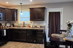 428 Blairwood Ct, Spartanburg, SC 29303 - Photo 7