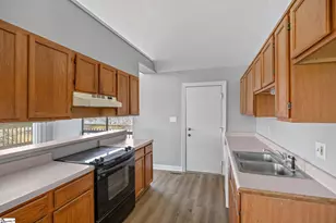 206 Bluff Rd, Greenwood, SC 29649 - Photo 11