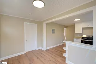 105 Francis Ave, Greenville, SC 29611 - Photo 15