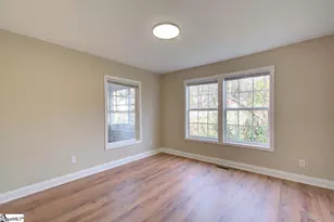 105 Francis Ave, Greenville, SC 29611 - Photo 17