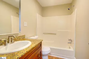 105 Francis Ave, Greenville, SC 29611 - Photo 21