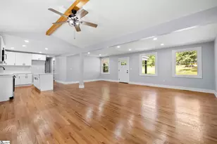 217 Greenbriar Dr, Simpsonville, SC 29680 - Photo 9