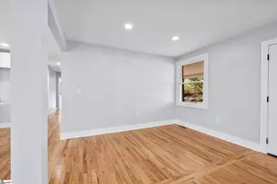 217 Greenbriar Dr, Simpsonville, SC 29680 - Photo 9