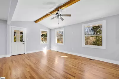 217 Greenbriar Drive, Simpsonville, SC 29680 - Photo 5