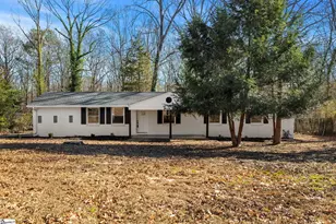 217 Greenbriar Dr, Simpsonville, SC 29680 - Photo 1