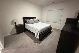 918 Pineland Dr, Woodruff, SC 29388 - Photo 9