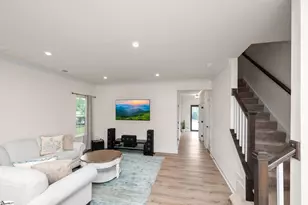 4 Connaught Ct, Mauldin, SC 29662 - Photo 5