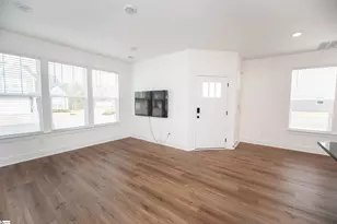 484 Ml Pk Wy, Spartanburg, SC 29307 - Photo 5