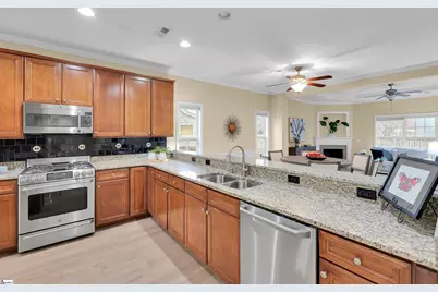 28 Barnwood Circle, Greenville, SC 29607 - Photo 9