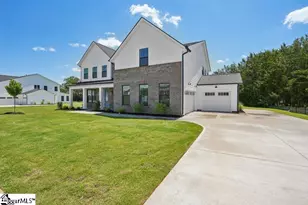 215 Dapple Ln, Simpsonville, SC 29681 - Photo 17