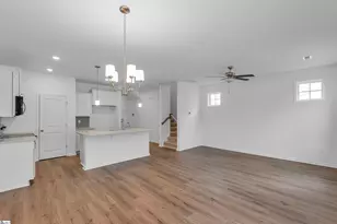 407 Belgrove Wy, Easley, SC 29640 - Photo 13