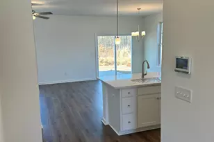 407 Belgrove Wy, Easley, SC 29640 - Photo 3