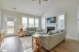 1621 Chelmsford Ct, Spartanburg, SC 29301 - Photo 9