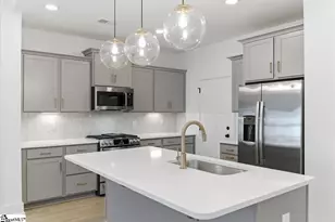 413 Crestcreek Dr, Anderson, SC 29621 - Photo 5