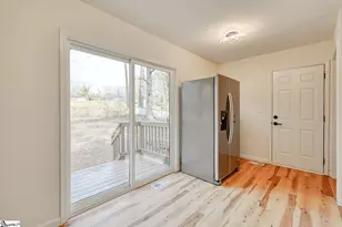 279 Pioneer Pl, Spartanburg, SC 29301 - Photo 9