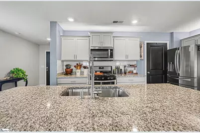 1076 Bridlebrook Trail, Greer, SC 29651 - Photo 9