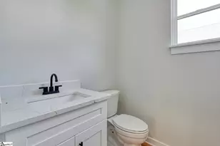 29 Pendleton Rd, Greenville, SC 29611 - Photo 33