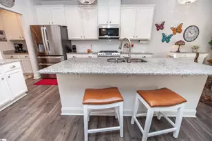 282 Braselton St, Duncan, SC 29334 - Photo 3