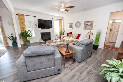 282 Braselton Street, Greer, SC 29334 - Photo 5