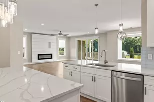 1042 Miller Rd, Greenville, SC 29607 - Photo 7