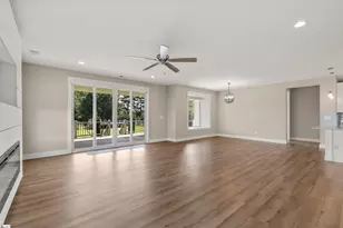 1042 Miller Rd, Greenville, SC 29607 - Photo 15