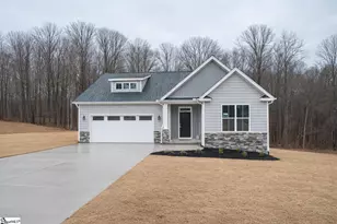 231 Patch Dr, Spartanburg, SC 29302 - Photo 1