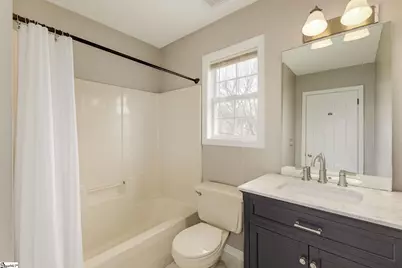 401 Claremont Circle, Spartanburg, SC 29301 - Photo 21