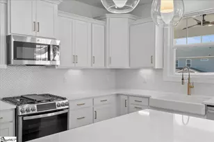 327 Florence St, Spartanburg, SC 29303 - Photo 11