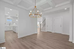 327 Florence St, Spartanburg, SC 29303 - Photo 7