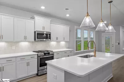 462 Amaryllis Lane, Woodruff, SC 29388 - Photo 9